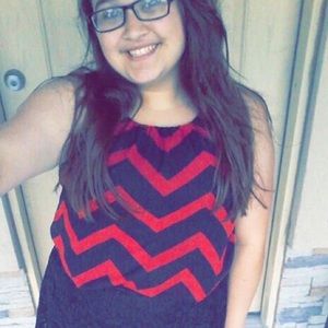 Meet your Posher, Abigail